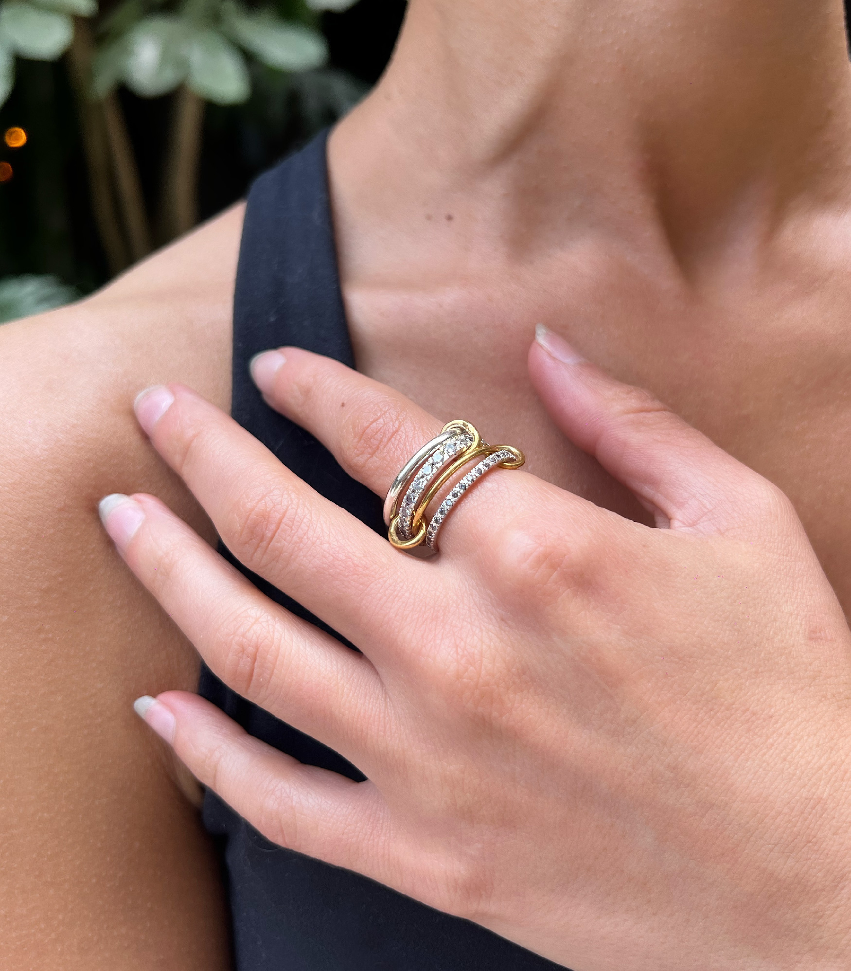 ANILLO KARLA